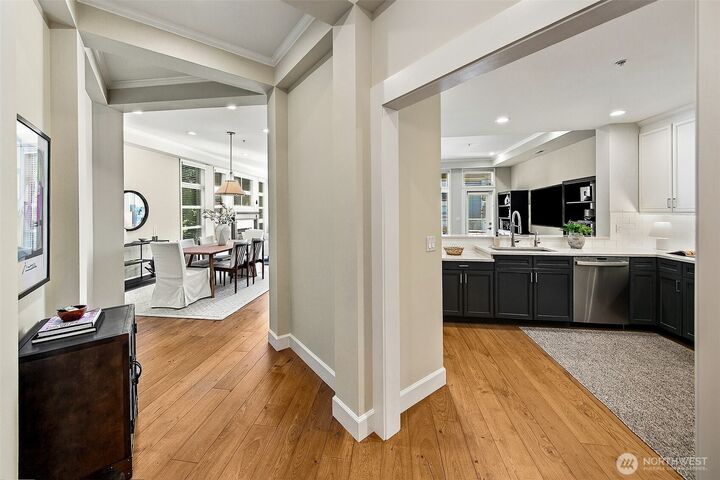 Property Photo: 520 6th Avenue 2001 WA 98033