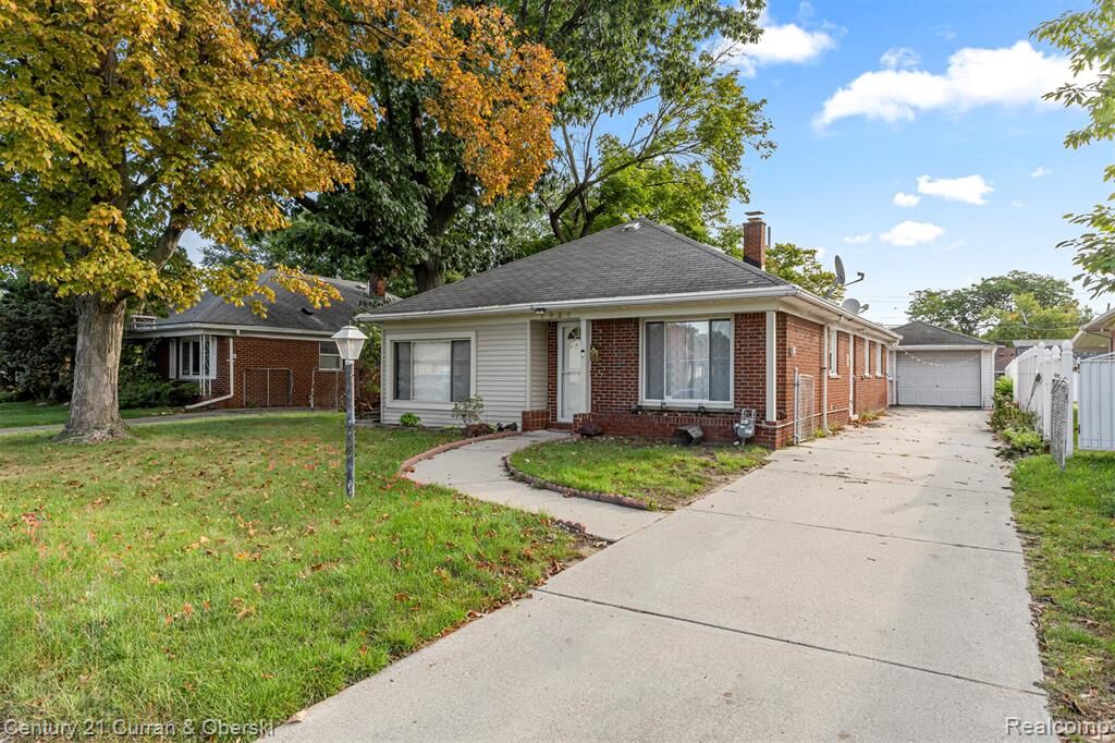 Property Photo:  5920 McMillan Street  MI 48127 