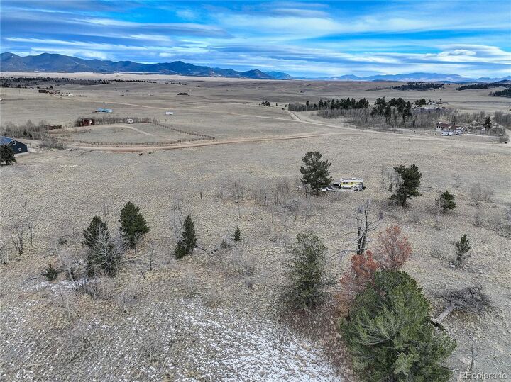 Property Photo:  111 Antelope Way  CO 80456 