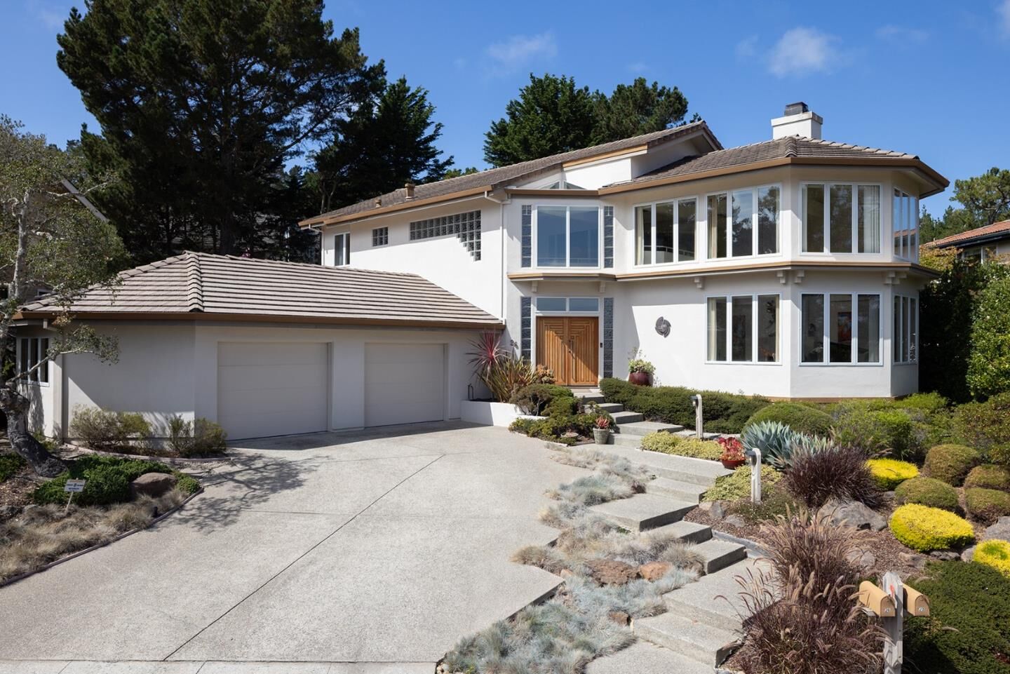Property Photo:  26 Cramden Drive  CA 93940 