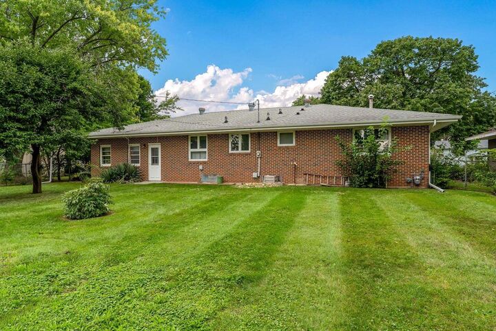 Property Photo: 1726 Avon Court WI 53511