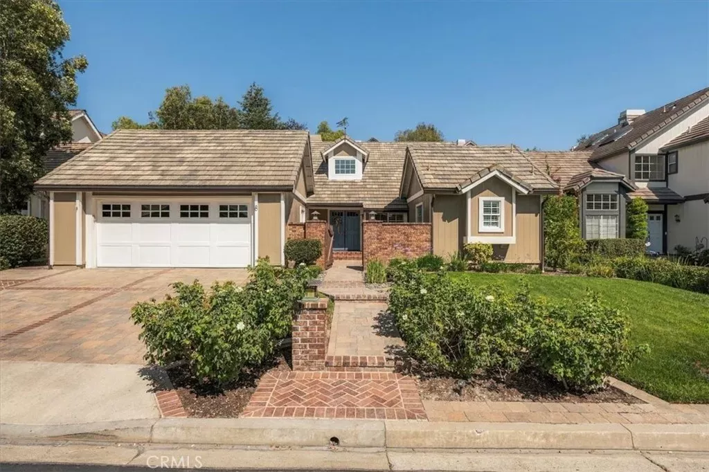 Property Photo:  8 Lexington Way  CA 92679 