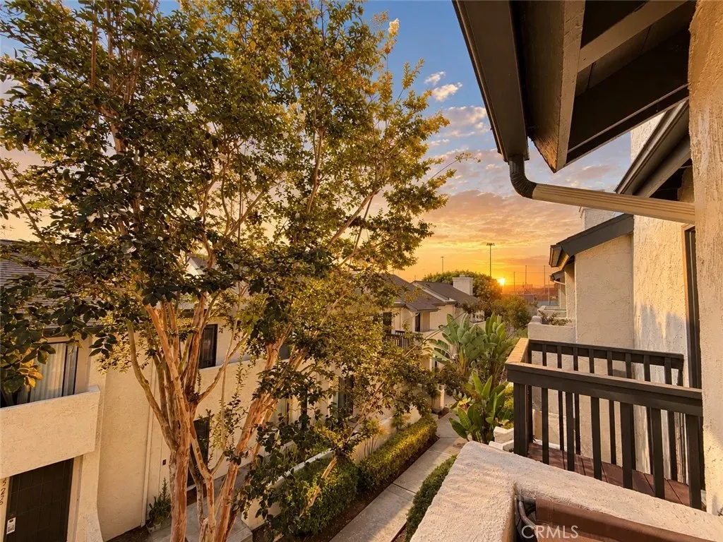 Property Photo: 1545 Northrim Court 265 CA 92111