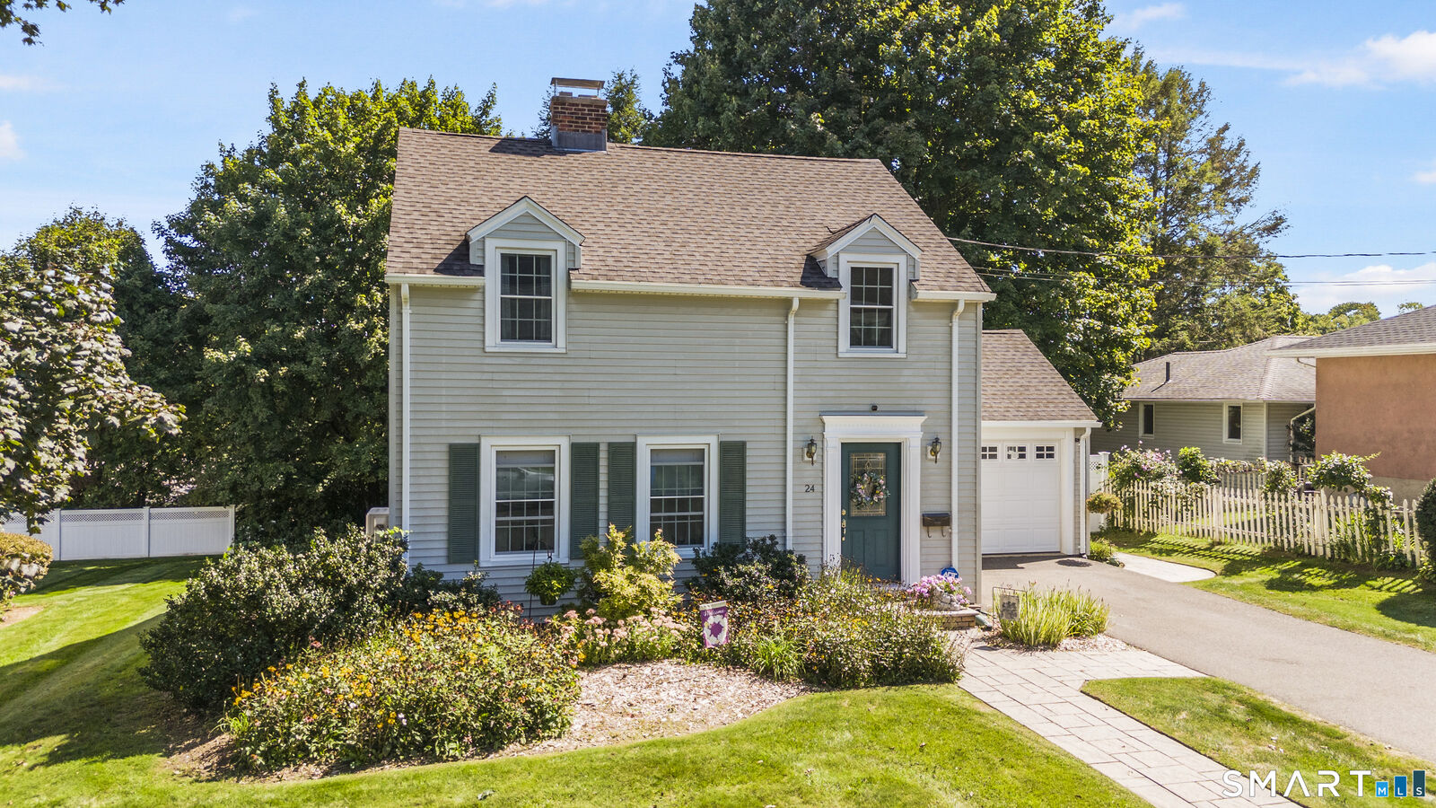 Property Photo: 24 Herschel Avenue CT 06708