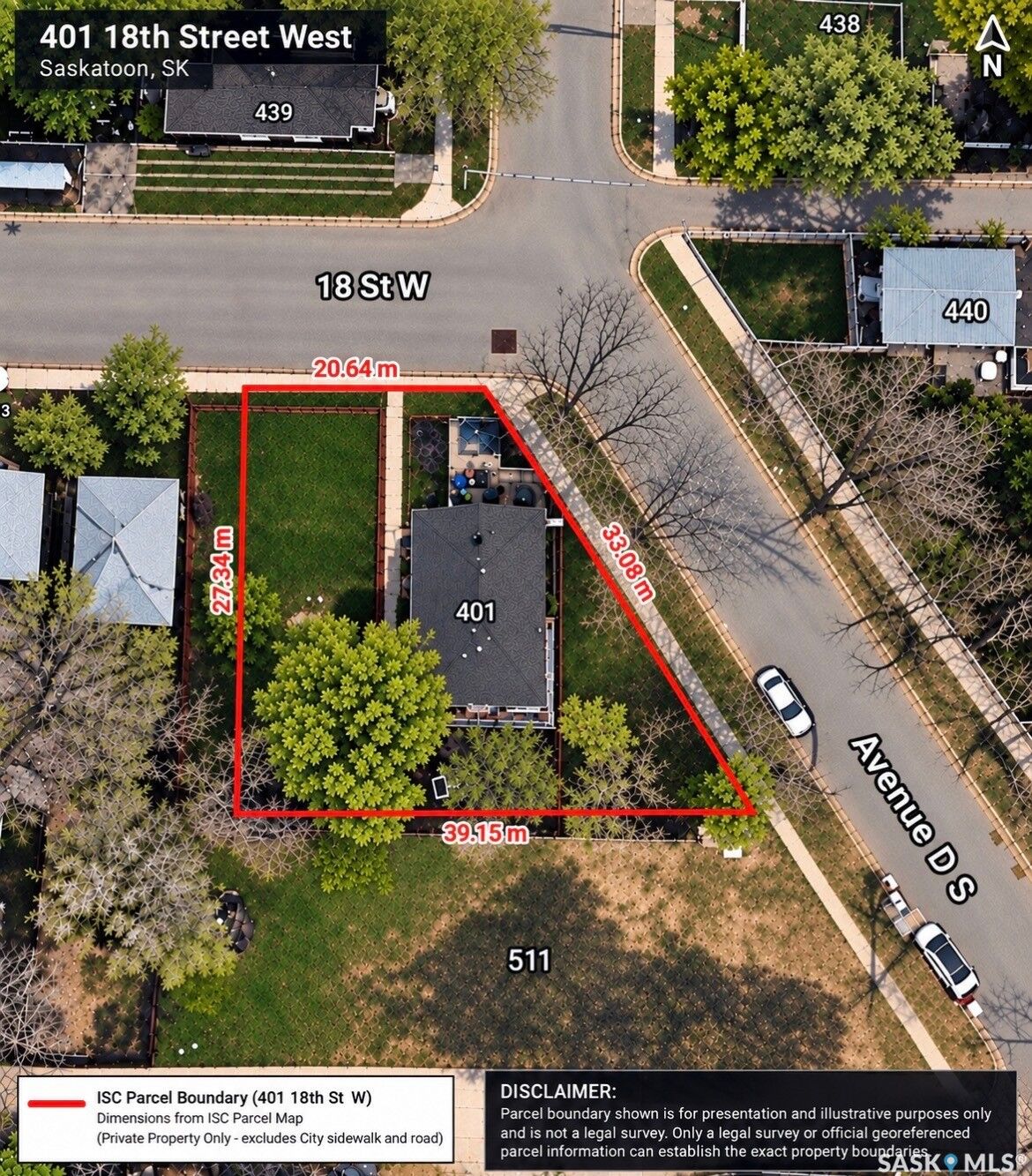 Property Photo:  401 18th Street W  SK S7M 1W7 