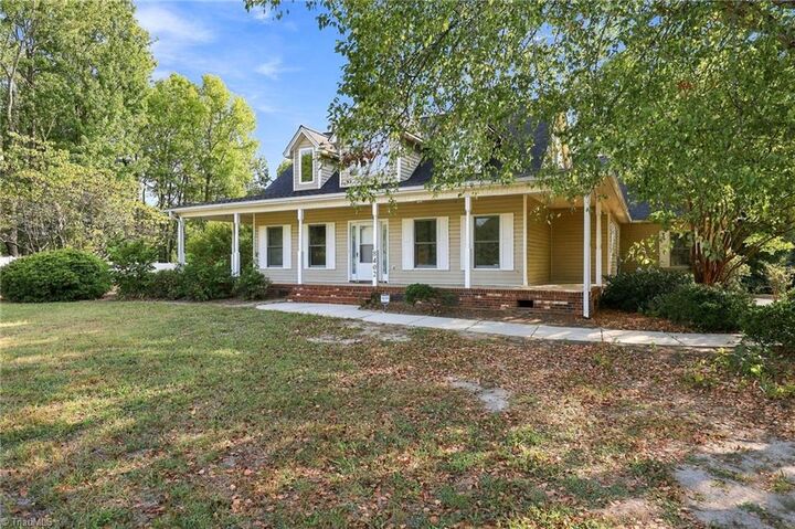 Property Photo:  8402 Deer Path Court  NC 27357 