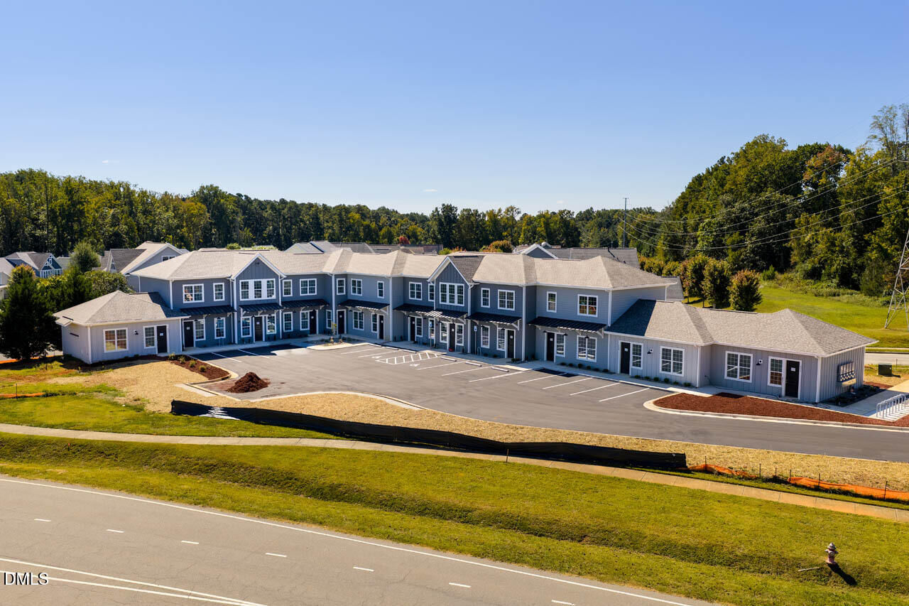Property Photo:  110 Bellamy Lane 106  NC 27516 