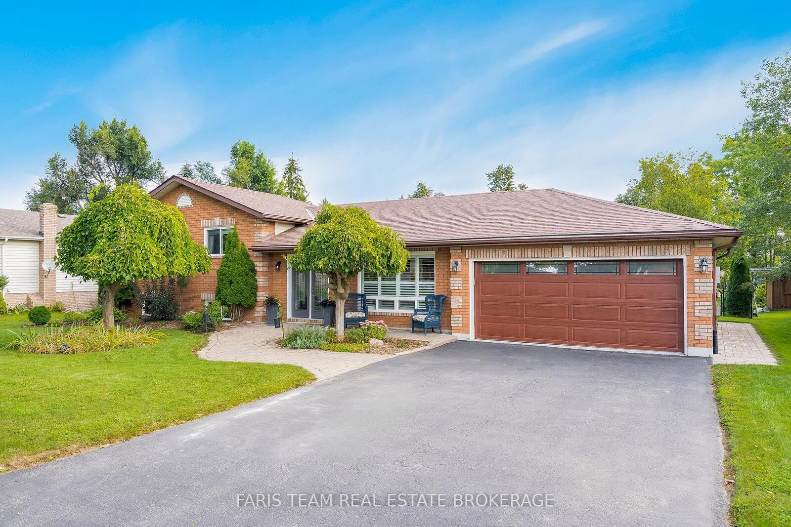 Property Photo:  2032 Chantler Street  ON L9S 1B5 