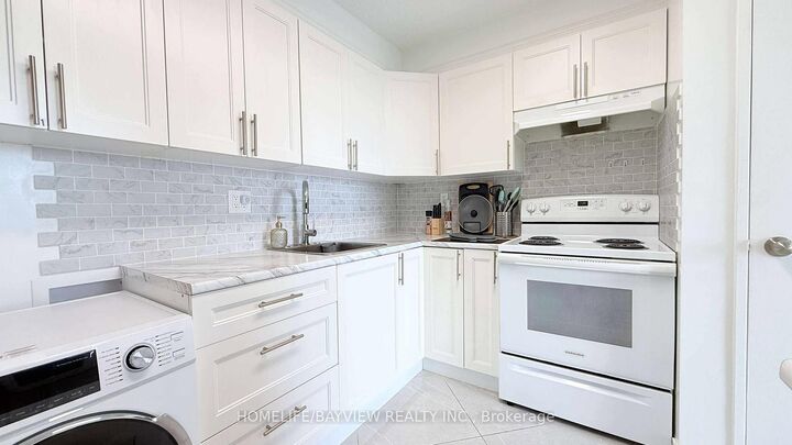 Property Photo:  4645 Jane Street 909  ON M3N 2K9 