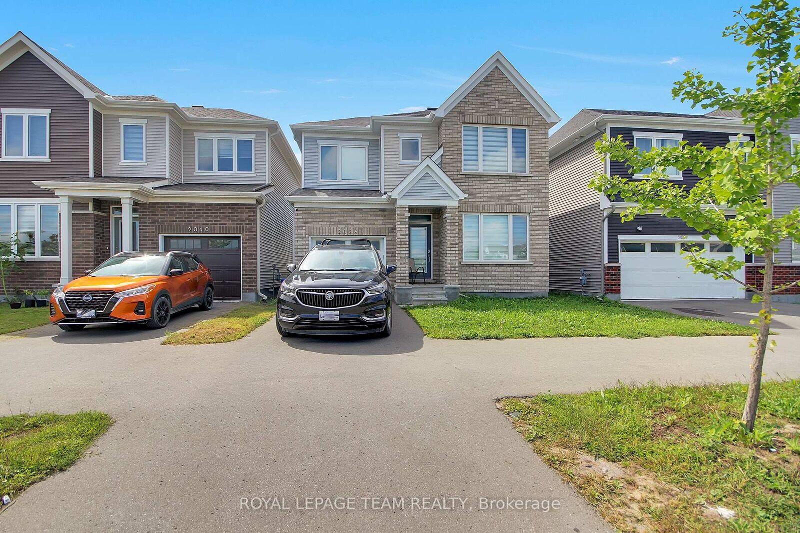Property Photo:  2036 Elevation Road  ON K2J 6X5 