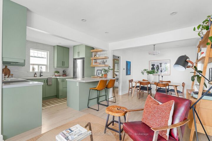 Property Photo:  75 Wayland Avenue  ON M4E 3C8 