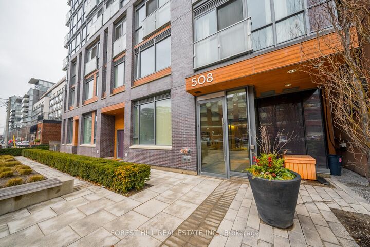 Property Photo:  508 Wellington Street W 802  ON M5V 0K8 