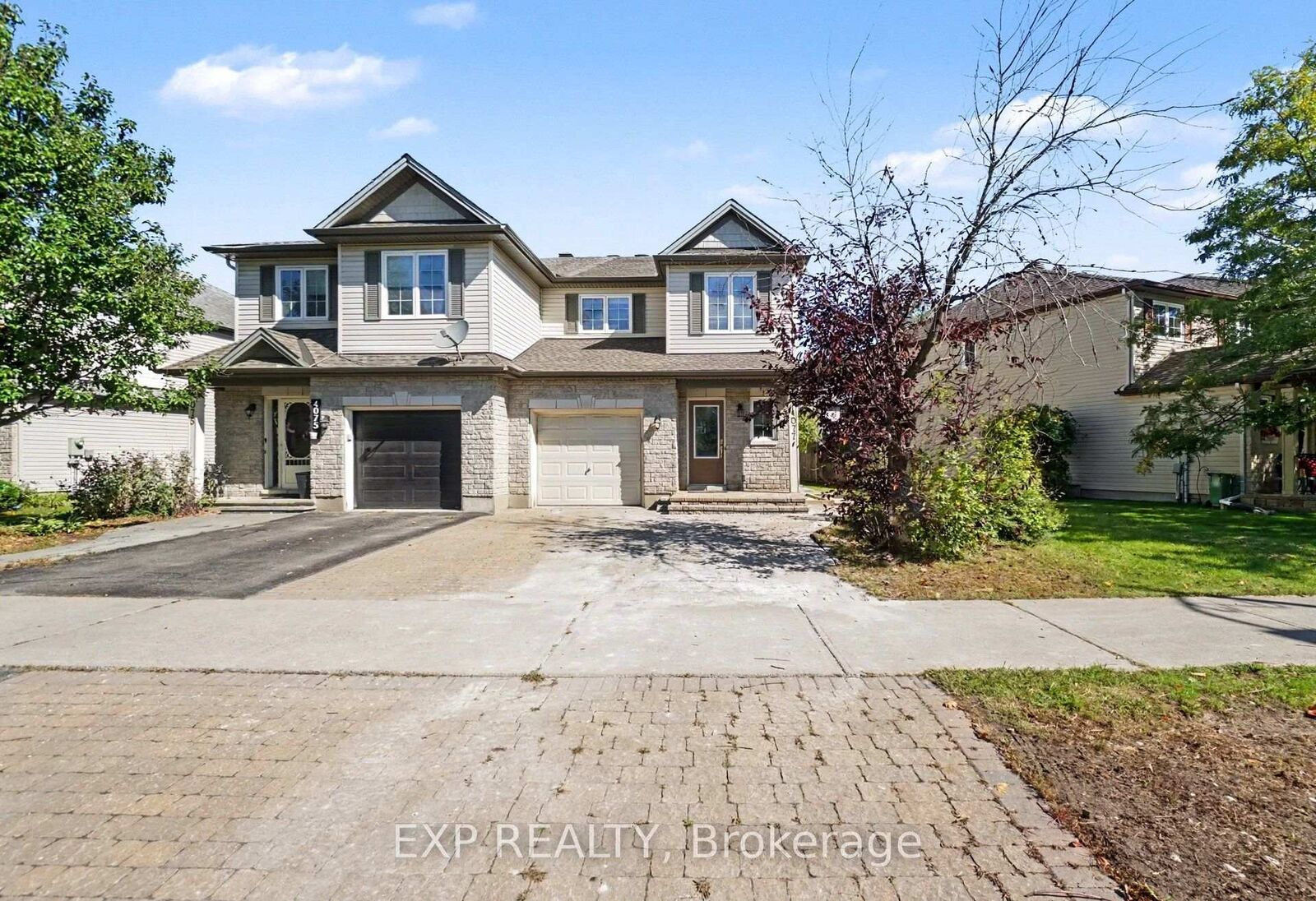 Property Photo:  4077 Kelly Farm Drive  ON K1T 4J3 