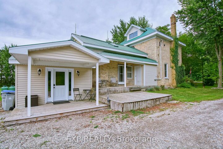 Property Photo:  70257 Blackbush Line  ON N0M 1N0 