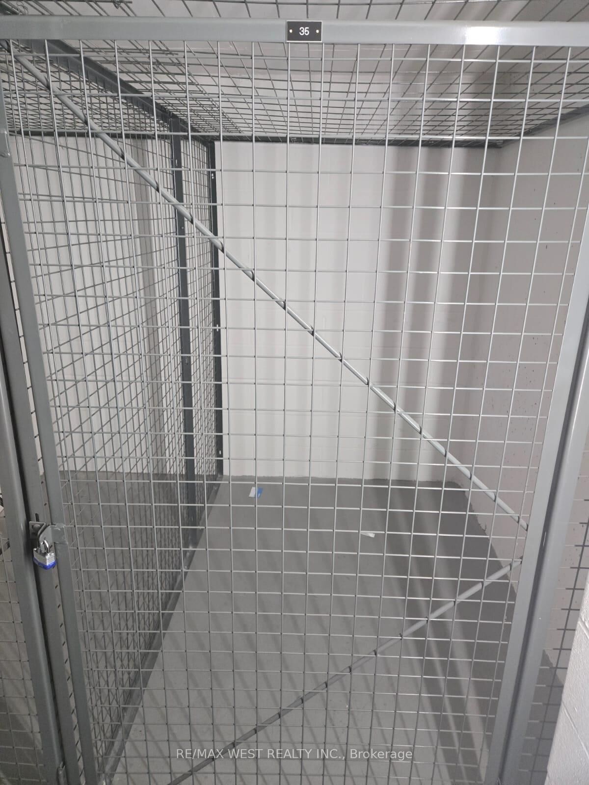 Property Photo:  10 York Street 234  ON M5J 2Z2 