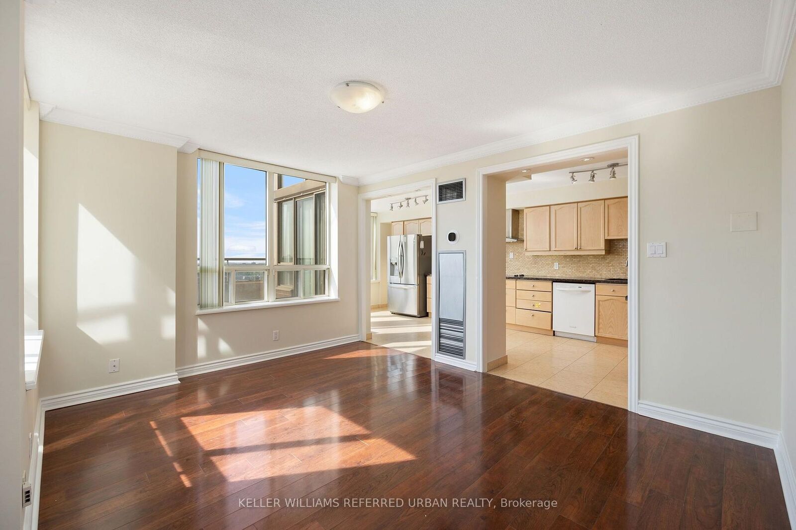 Property Photo:  205 Wynford Drive S 2903  ON M3C 3P4 