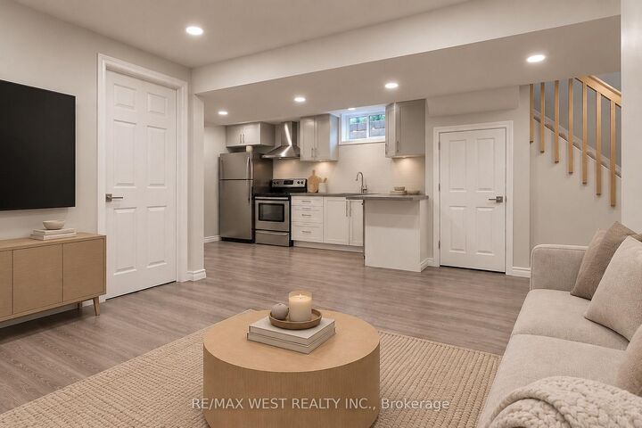 Property Photo:  70 Breeze Drive Bsmt  ON L3Z 3A5 