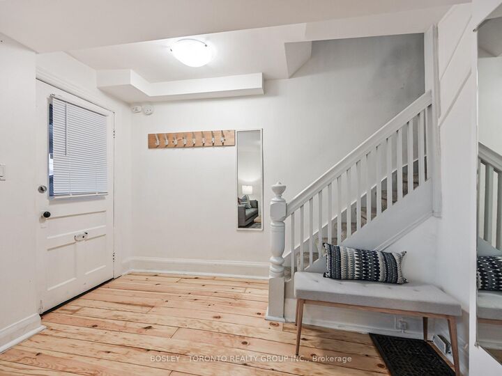 Property Photo:  627 Dupont Street  ON M6G 1Z3 