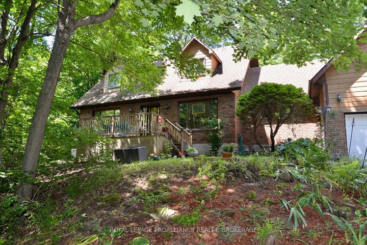 Property Photo:  1852 Macalpine Road  ON K7G 2V5 