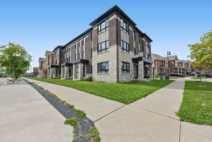 Property Photo:  454 Remembrance Road  ON L7A 5E2 