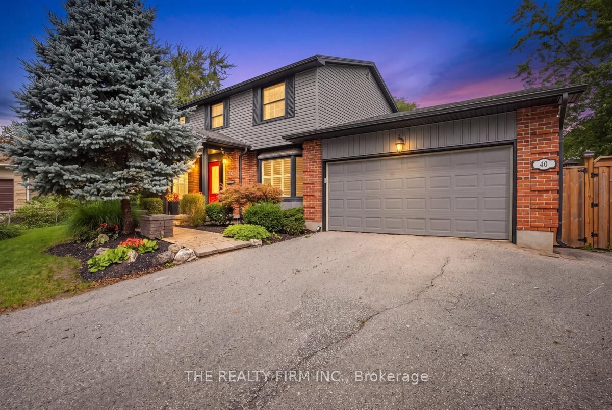 Property Photo:  40 Leland Place  ON N6K 1S6 