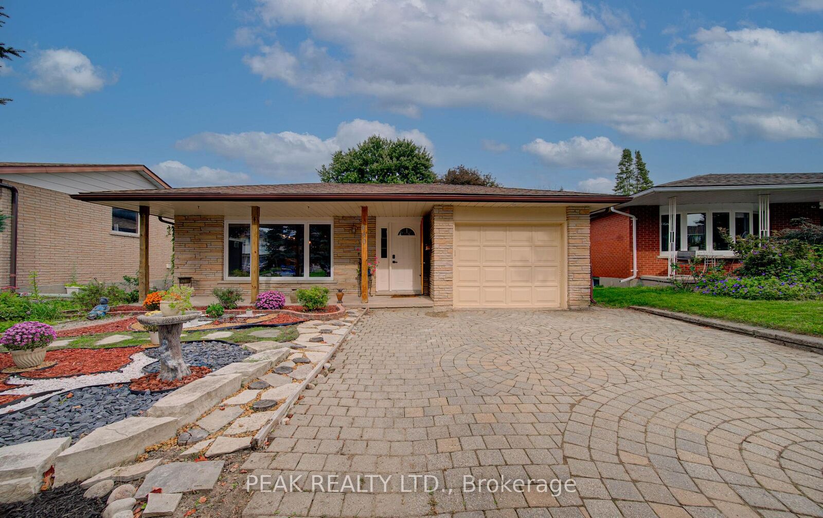 Property Photo:  650 Pineridge Road E  ON N2L 5J9 