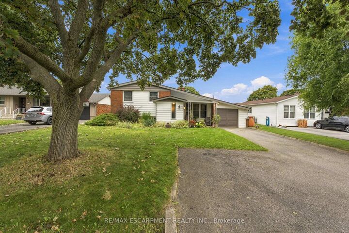 Property Photo:  67 Wakelin Terrace  ON L2M 4K8 