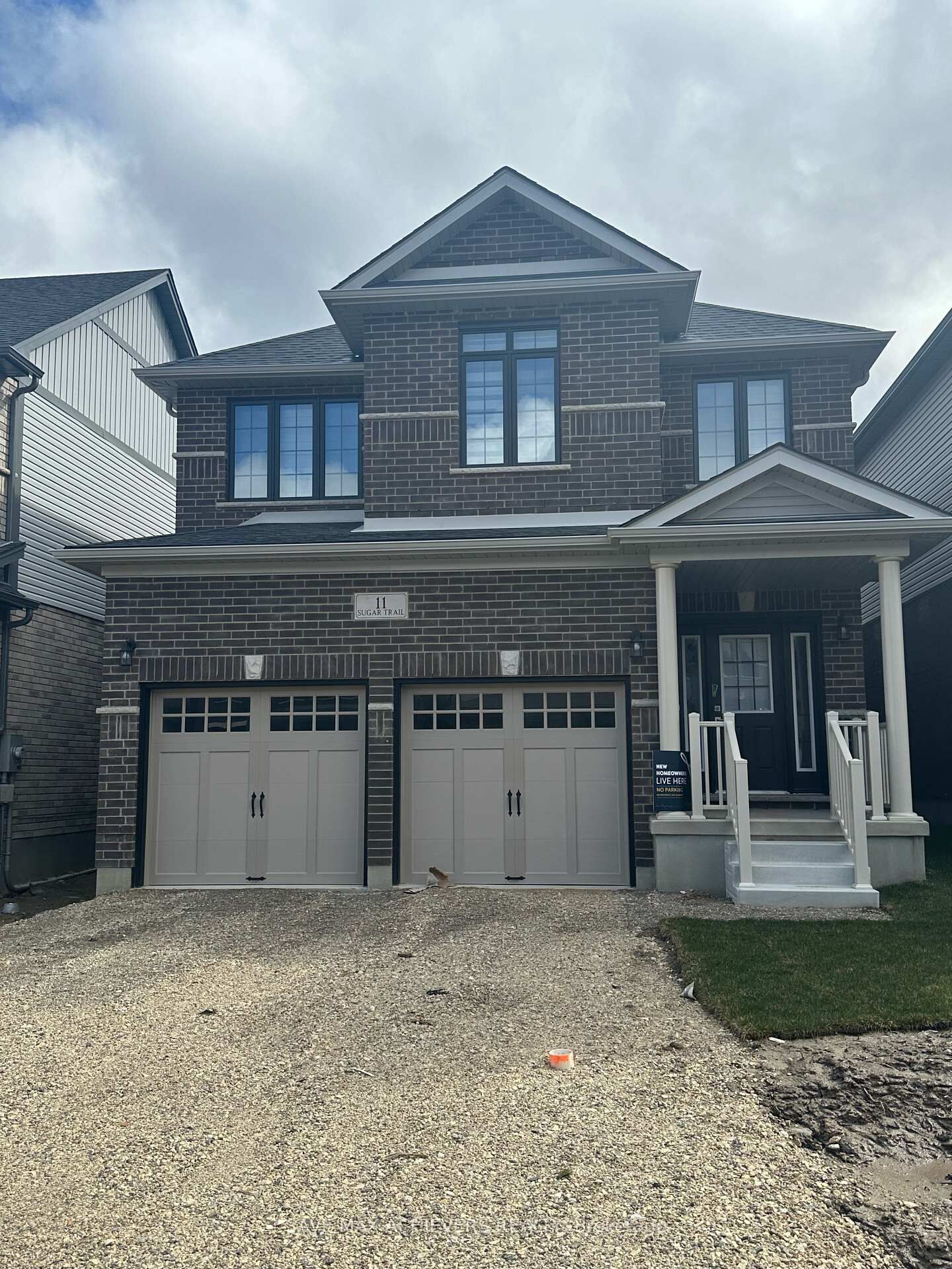Property Photo: 11 Sugar Trail E ON N3A 3E4