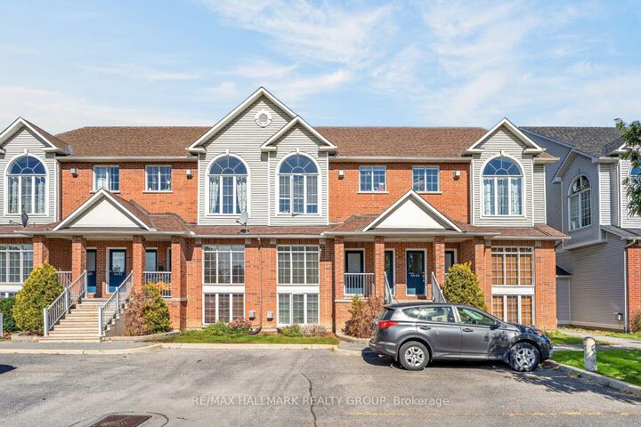 Property Photo: 4437 Harper Avenue ON K1J 1C9