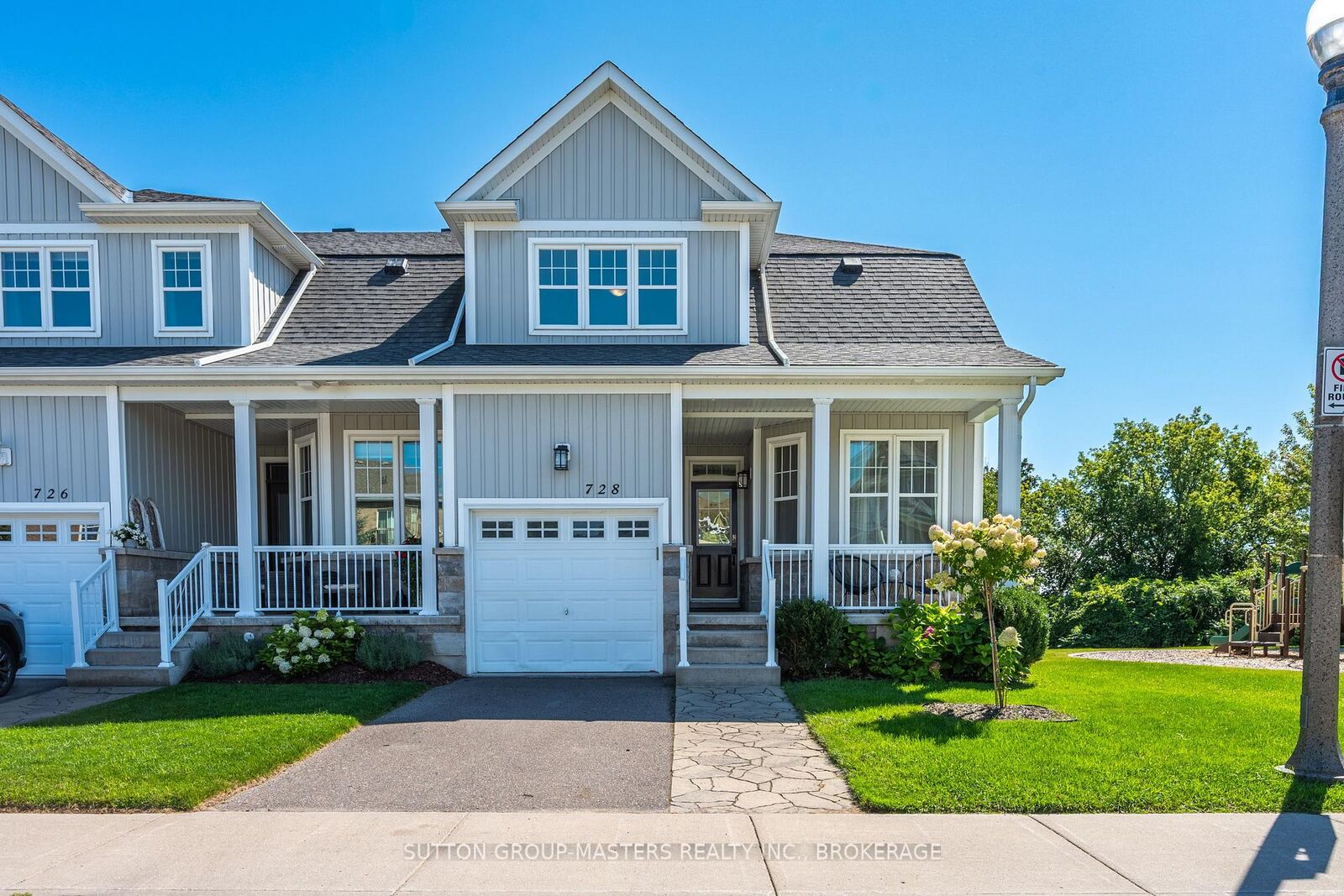 Property Photo: 728 Newmarket Lane ON K7K 6K7