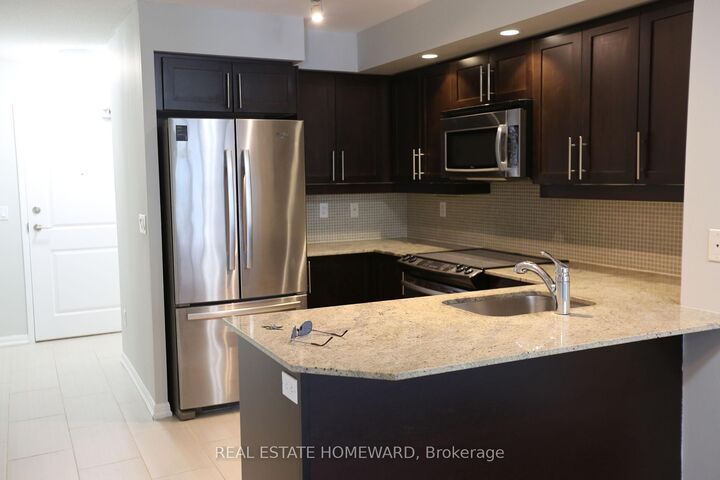 Property Photo:  65 East Liberty Street 701  ON M6K 3R2 
