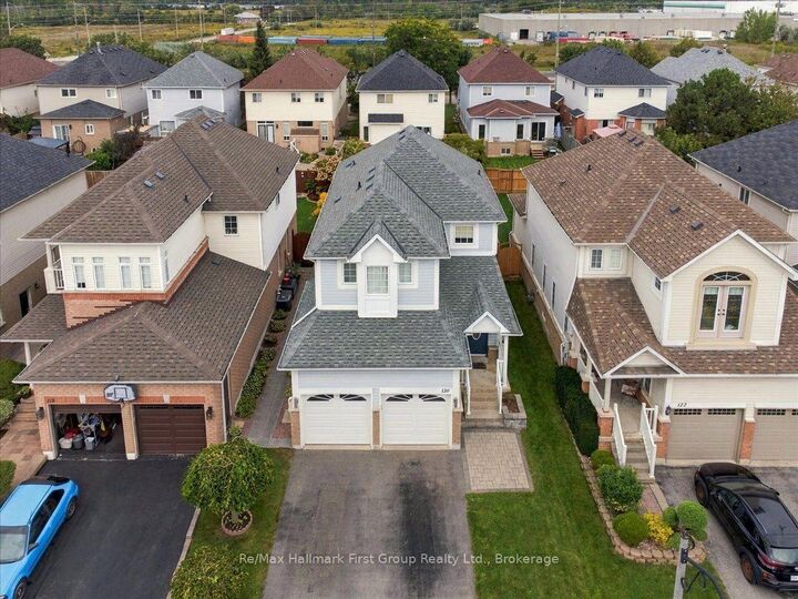 Property Photo:  120 Point Hope Place  ON L1N 9P8 