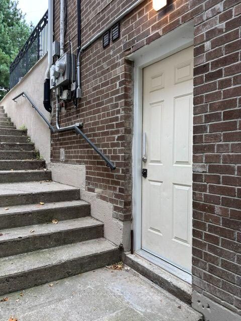 Property Photo: 28 Purdon Drive 2 ON M3H 4X1