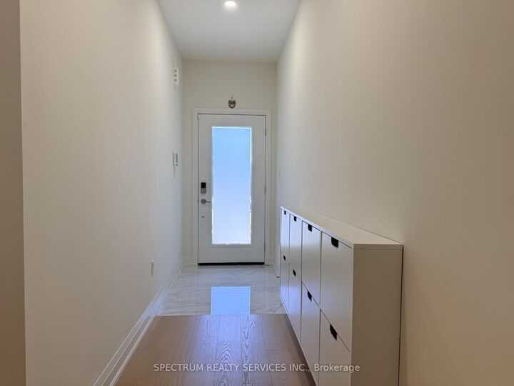 Property Photo:  7436 Matteo Drive  ON L2H 3T3 