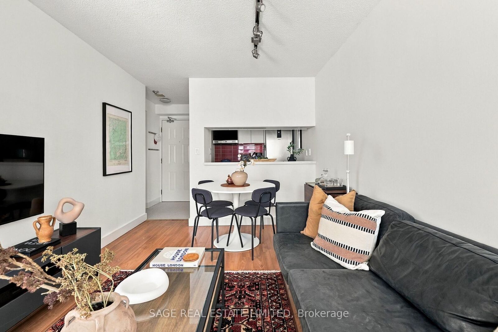 Property Photo:  222 The Esplanade N/A 313  ON M5A 4M8 