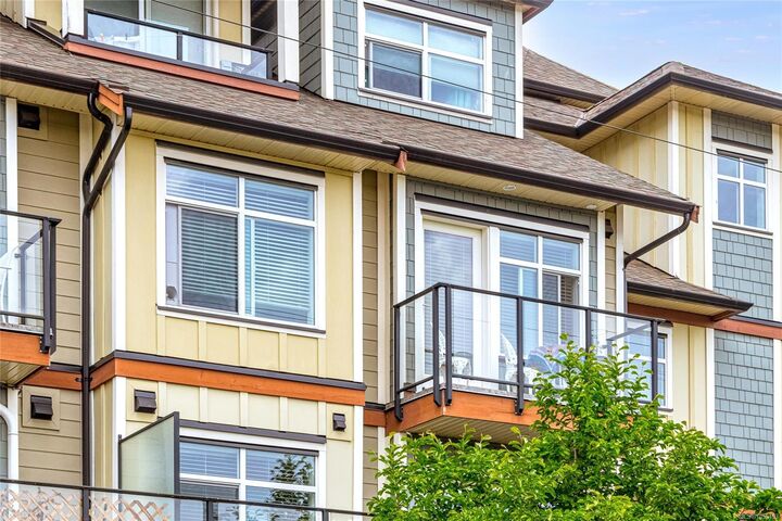 Property Photo:  5822 Garden St #303  BC V9L 3V9 