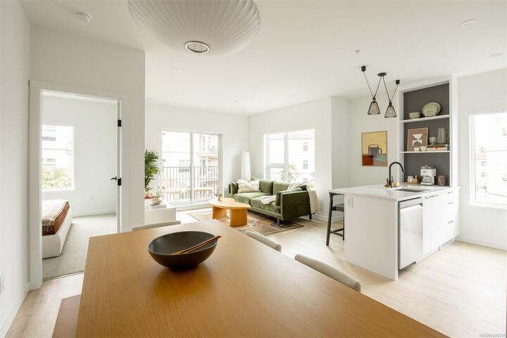 Property Photo:  1075 Tillicum Rd #205  BC V9A 2A4 