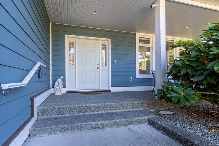 Property Photo: 3192 Gibbins Rd BC V9L 1G8