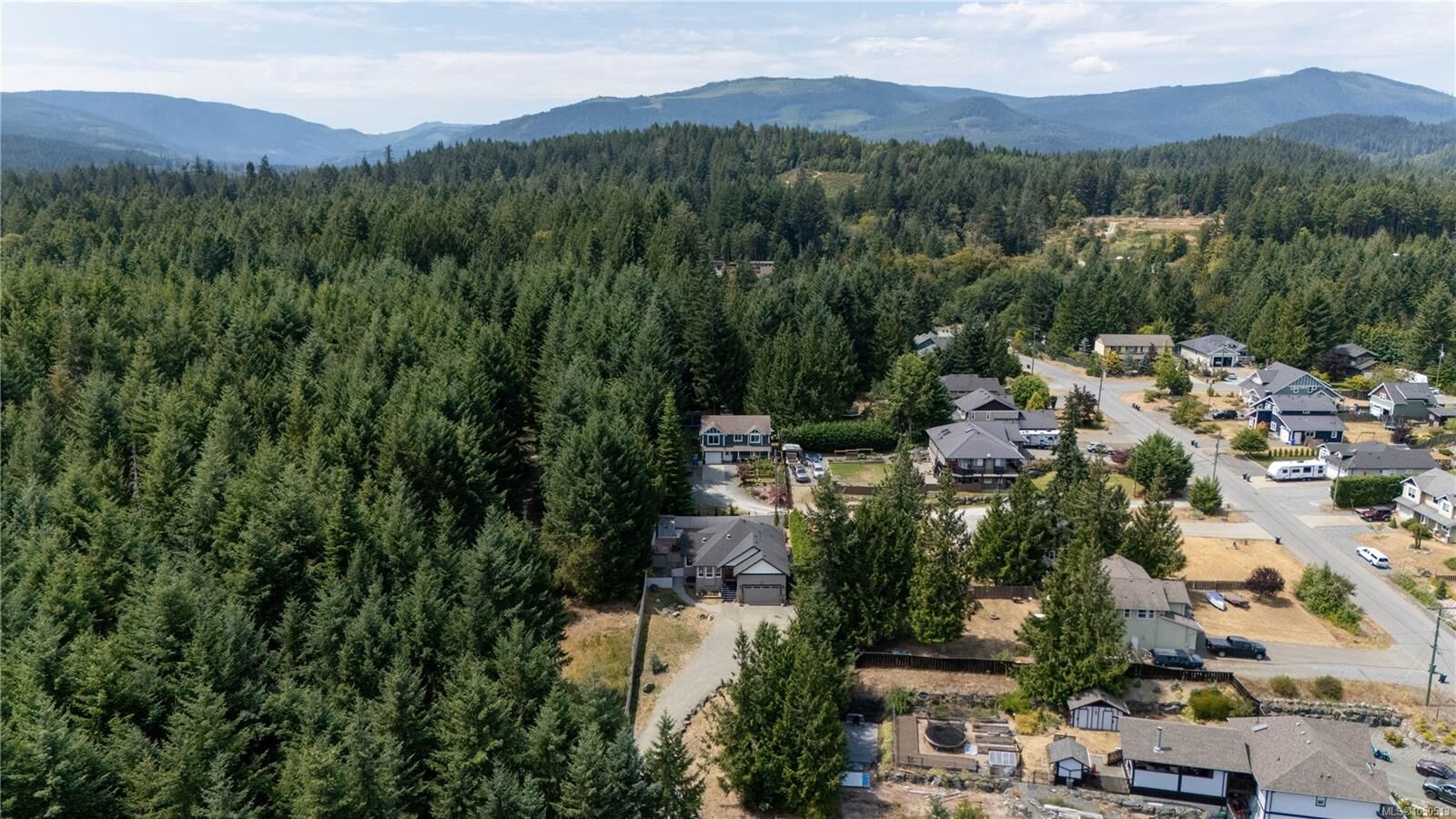 Property Photo:  2192 Baron Rd  BC V8H 0K4 
