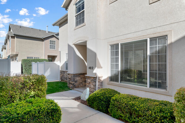 Property Photo:  482 Kent Dr  UT 84054 