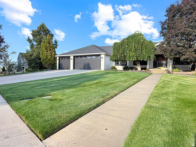 Property Photo: 28 N Shady Ln UT 84653