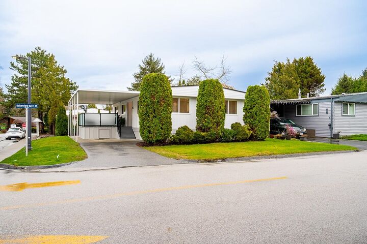 Property Photo:  1840 160 Street 15  BC V4A 4X4 