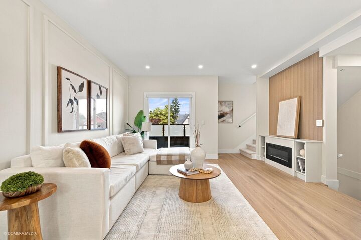 Property Photo:  17432 58 Avenue 9  BC V3S 1L2 