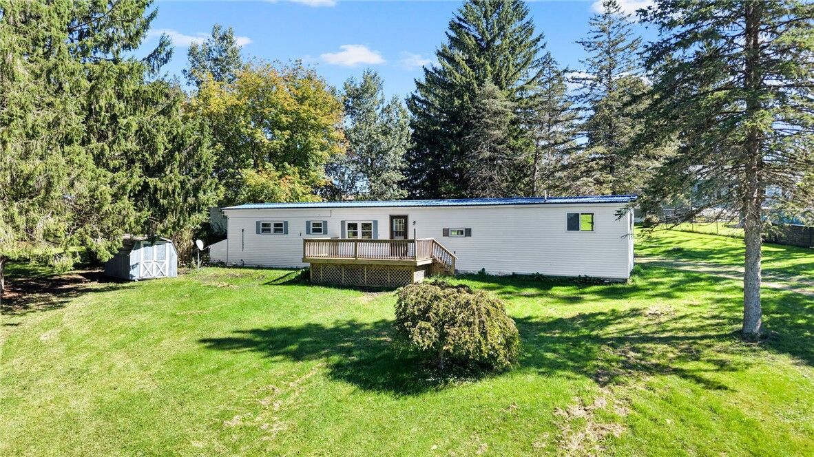 Property Photo: 11 Eden Drive NY 13073