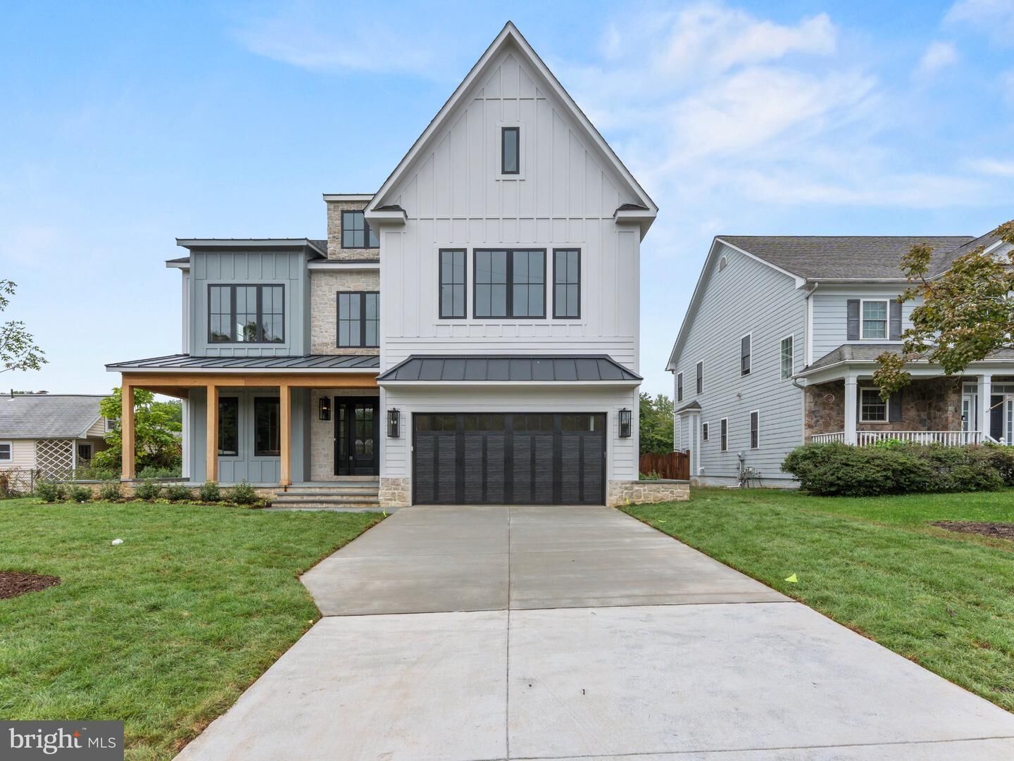 Property Photo:  415 N Harrison Street  VA 22203 