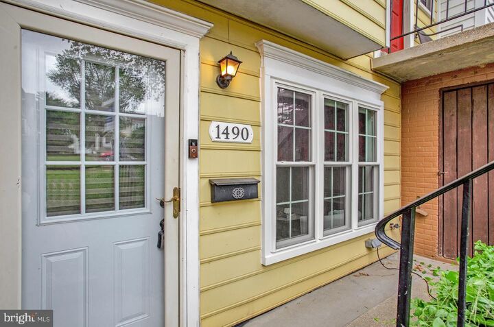 Property Photo:  1490 Mara Vista Court  MD 21114 