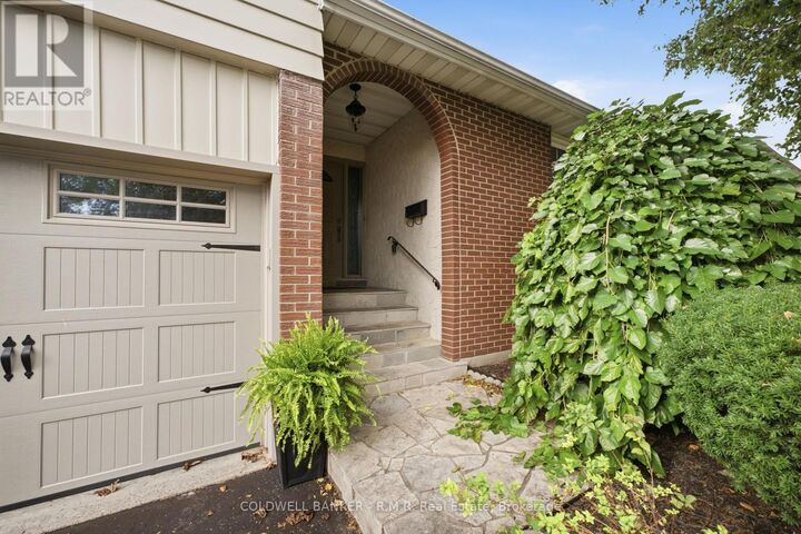 Property Photo:  946 Beaufort Court  ON L1G 7J8 