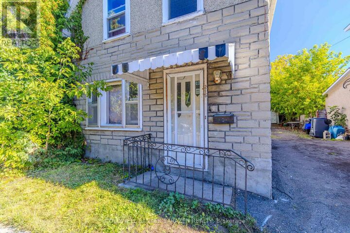 Property Photo:  215 Desrosiers Street  ON K1L 7T2 