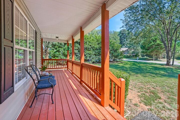 Property Photo:  7742 Red Robin Trail  NC 28037 