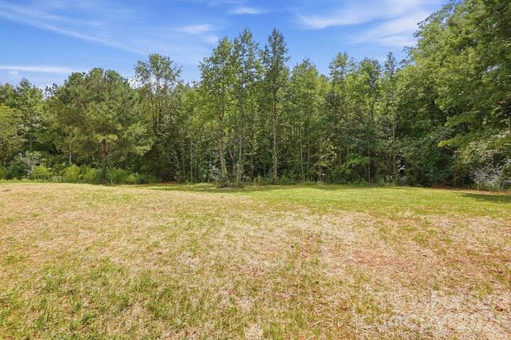 Property Photo:  6097 Tinsley Court  NC 28673 
